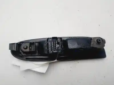 Автозапчасти б/у выключатель левого переднего окна за renault clio ii fase ii (b/cb0) expression ссылки oem iam 8200084003  