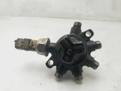 Автозапчастина б/у рампа инжектора для ford tourneo connect (tc7) kombi b. corta (2006->) посилання на oem iam 4m5q9d280db  