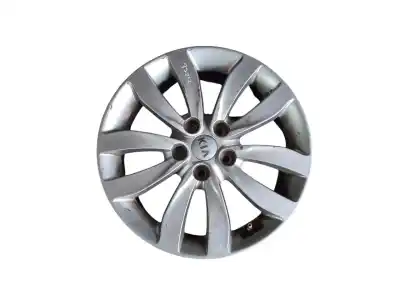 Tweedehands auto-onderdeel band voor kia carens iv 1.7 crdi oem iam-referenties r17