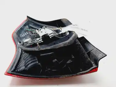 Second-hand car spare part right tailgate light for toyota corolla (_e12_) 1.4 d (nde120_) oem iam references 8155102300