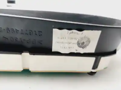 Peça sobressalente para automóvel em segunda mão quadrante por dacia sandero stepway referências oem iam 8200733820  