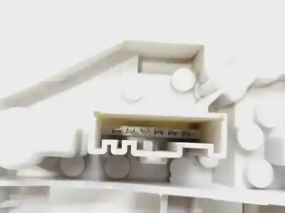 Peça sobressalente para automóvel em segunda mão suporte de lâmpada por bmw serie 1 berlina (e81/e87) 116d referências oem iam 63217164963