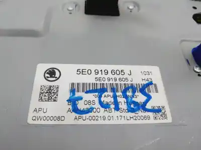 Second-hand car spare part audio system / radio cd for skoda octavia combi (5e5) ambition 110 cv / 81 kw oem iam references 5e0919605j  