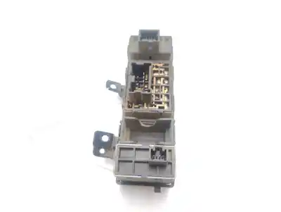 Second-hand car spare part rearview side mirror switch for nissan navara pick-up (d40m) double cab se 4x4 oem iam references 25570ct01b  