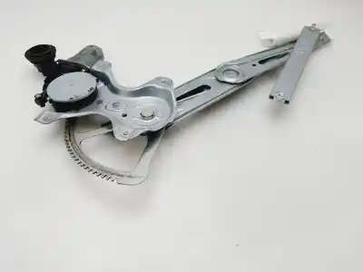 Peça sobressalente para automóvel em segunda mão elevador de vidros dianteiro direito por toyota yaris active referências oem iam 698100d010  