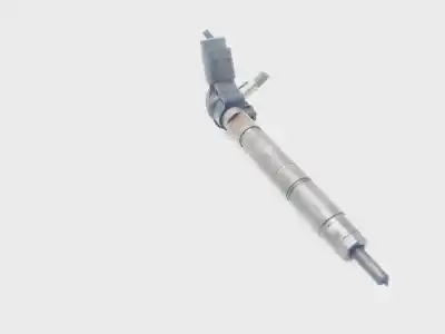 Second-hand car spare part injector for hyundai ix35 (lm, el, elh) 2.0 crdi 4wd oem iam references 338002f000  