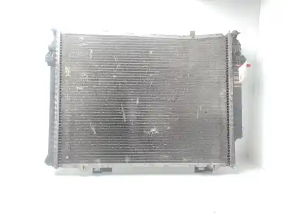 Pièce détachée automobile d'occasion RADIATEUR D'EAU pour MERCEDES-BENZ CLASE E (W210) BERLINA DIESEL  Références OEM IAM A2105005803  
