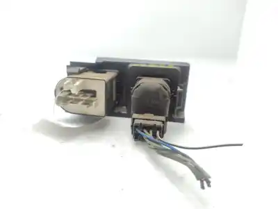 Second-hand car spare part rearview side mirror switch for land rover discovery (salljg/lj) tdi oem iam references amr2498  