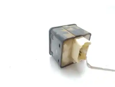 Second-hand car spare part rearview side mirror switch for ford ranger (er, eq, r_) 2.5 td 4x4 oem iam references 4035431   Second-hand car spare part rearview side mirror switch for ford ranger (er, eq, r_) 2.5 td 4x4 oem iam references 4035431