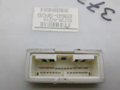 Second-hand car spare part fuse box unit for toyota auris active oem iam references 8273002d10  