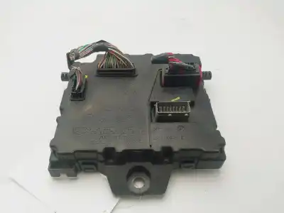 Second-hand car spare part fuse box unit for renault kangoo furgón confort oem iam references 8200924035  