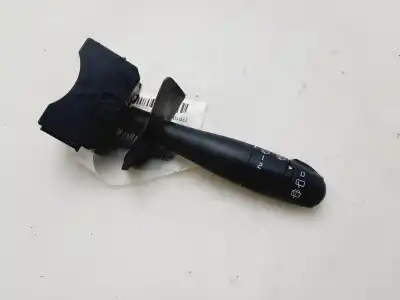 Pezzo di ricambio per auto di seconda mano  per RENAULT CLIO II FASE II (B/CB0)  Riferimenti OEM IAM 7701047553  