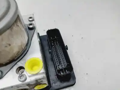 Pezzo di ricambio per auto di seconda mano abs per jeep renegade longitude fwd riferimenti oem iam 52049765  