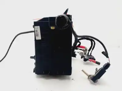 Second-hand car spare part fuse box unit for jeep renegade longitude 4x2 oem iam references 52027004  