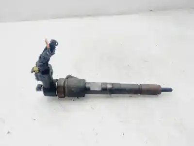 Pezzo di ricambio per auto di seconda mano Iniettore per OPEL CORSA C Essentia Riferimenti OEM IAM 0445110083  