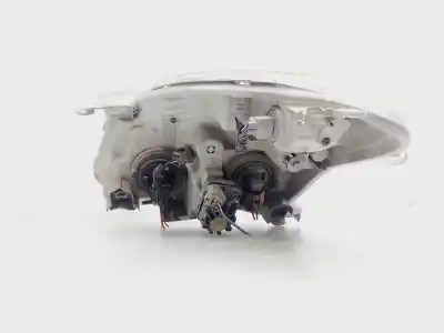 Автозапчасти б/у правая фара за toyota corolla verso (e12) 2.0 d-4d linea terra ссылки oem iam 811301e640  