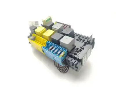 Second-hand car spare part fuse box unit for mercedes clase m (w166) ml 350 bluetec 4-matic (166.024, 166.023) oem iam references a1669063801  