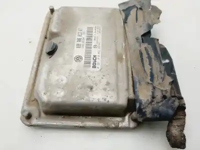 Автозапчастина б/у  для SEAT LEON (1M1)  Посилання на OEM IAM 038906012AT  