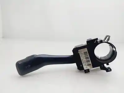 Автозапчастина б/у  для SEAT LEON (1M1)  Посилання на OEM IAM 8L0953513G  