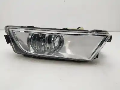 Peça sobressalente para automóvel em segunda mão FAROL / PROJETOR DE NEVOEIRO DIREITO por SKODA OCTAVIA COMBI (5E5)  Referências OEM IAM 5E0941700D  