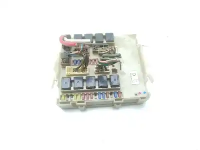 Second-hand car spare part fuse box unit for nissan navara pick-up (d40m) double cab se 4x4 oem iam references 284b6eb30c  