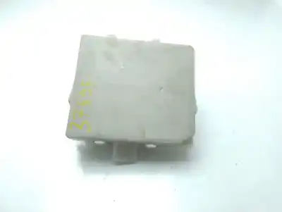 Second-hand car spare part fuse box unit for nissan navara pick-up (d40m) double cab se 4x4 oem iam references 284b6eb30c  