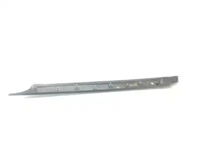 Pezzo di ricambio per auto di seconda mano modanatura per ssangyong tivoli premium 4x2 riferimenti oem iam 7921035010  