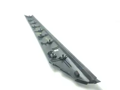 Pezzo di ricambio per auto di seconda mano modanatura per ssangyong tivoli premium 4x2 riferimenti oem iam 7921035010  