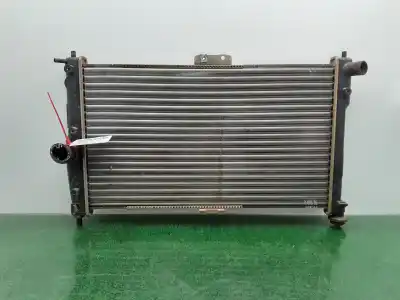 Pezzo di ricambio per auto di seconda mano Radiatore D Acqua per DAEWOO LANOS SE Riferimenti OEM IAM 96182261  