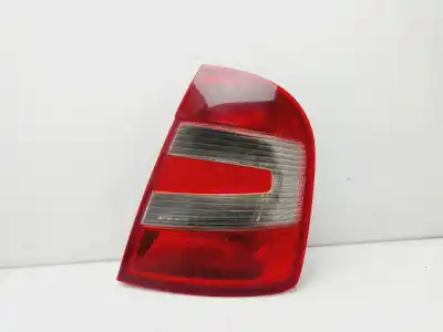 Second-hand car spare part right tailgate light for skoda fabia (6y2/6y3) young line oem iam references 6y6945096d   Second-hand car spare part right tailgate light for skoda fabia (6y2/6y3) young line oem iam references 6y6945096d