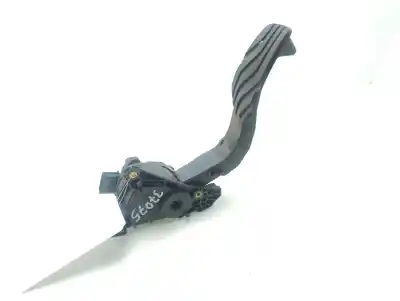 Second-hand car spare part accelerator pedal for dacia duster ii prestige oem iam references 180108467r