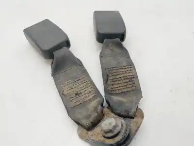 Pièce détachée automobile d'occasion Boucle De Ceinture De Sécurité Arriere Central pour DACIA DUSTER Laureate 4x2 Références OEM IAM 0752494  