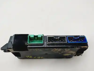 Second-hand car spare part electronic module for jaguar e-pace first edition 180 cv / 132 kw oem iam references gj3214d600be  