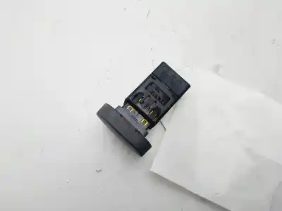 Peça sobressalente para automóvel em segunda mão interruptor 4 piscas - emergência por renault clio ii fase i (b/cbo) 1.9 d alize referências oem iam 421820b  