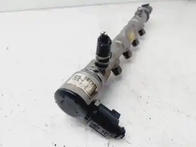 Автозапчасти б/у рампа инжектора за skoda octavia combi (5e5) ambition 110 cv / 81 kw ссылки oem iam 04l130089f  