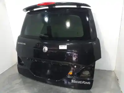 Second-hand car spare part tailgate for ssangyong rodius xdi oem iam references 6401121101  