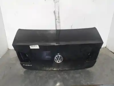 Автозапчастина б/у загальні двері для VOLKSWAGEN PASSAT B6 (3C2) 1.9 TDI Посилання на OEM IAM 3C5827025H  