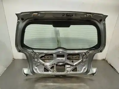 Second-hand car spare part tailgate for toyota auris active oem iam references 6700502110  