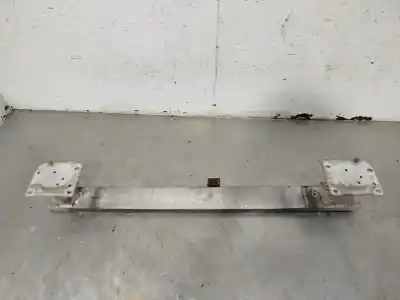 Pezzo di ricambio per auto di seconda mano rinforzo paraurti anteriore per peugeot 307 break/sw (s2) sw 109 cv / 80 kw riferimenti oem iam 7106f1  