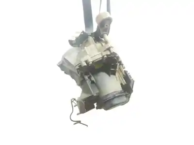 Pezzo di ricambio per auto di seconda mano riduttore per ford fiesta (ccn) trend riferimenti oem iam 8a6r7002jj  5-marcha