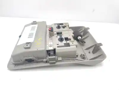Second-hand car spare part interior light for chevrolet captiva 2.2 vcdi lt 2wd 163 cv / 120 kw oem iam references 42631084  
