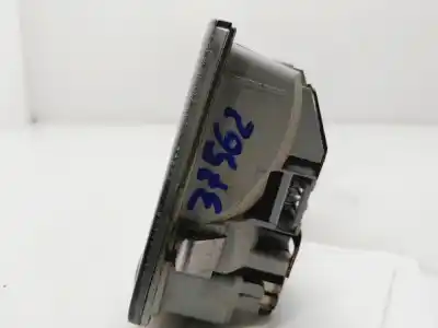 Peça sobressalente para automóvel em segunda mão luz interior por opel meriva enjoy referências oem iam 273893313  