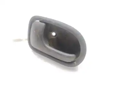 Second-hand car spare part interior left rear handle for ford ranger (er, eq, r_) 2.5 td 4x4 oem iam references 1369215   Second-hand car spare part interior left rear handle for ford ranger (er, eq, r_) 2.5 td 4x4 oem iam references 1369215