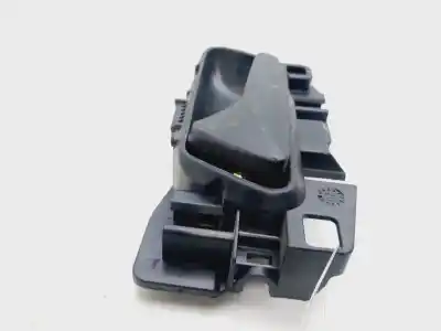 Pièce détachée automobile d'occasion Poignée Intérieure Avant Gauche pour PEUGEOT PARTNER GRIP L1 74 CV / 55 KW Références OEM IAM 9819743977  