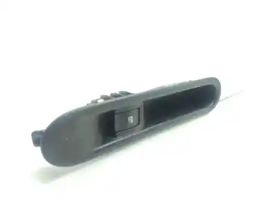 Pezzo di ricambio per auto di seconda mano comando alzacristalli posteriori destro per renault espace iv (jk0) grand espace dynamique riferimenti oem iam 8200220507  