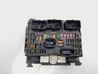 Pièce détachée automobile d'occasion BOITIER FUSIBLE BSM pour PEUGEOT 407 SW  Références OEM IAM 9661682580  