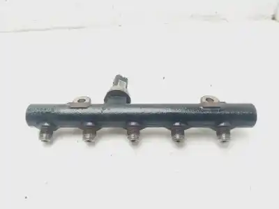 Автозапчастина б/у рампа инжектора для peugeot 407 sport посилання на oem iam 9656391180  