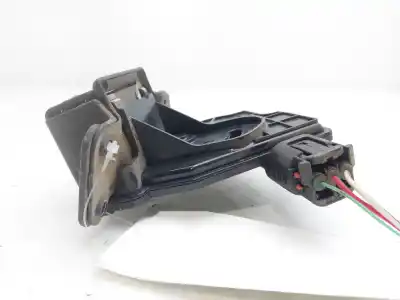 Автозапчастина б/у замок багажника / ворот для toyota auris active посилання на oem iam 6935002080  