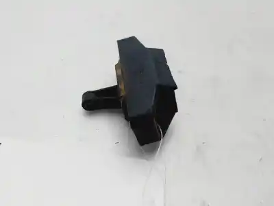 Pezzo di ricambio per auto di seconda mano baule / serratura del cancello per renault clio ii fase i (b/cbo) 1.9 d alize riferimenti oem iam 8200078950  