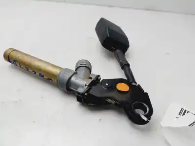 Pezzo di ricambio per auto di seconda mano Gancio Cintura Anteriore Destro per CITROEN SAXO 1.1 SX Riferimenti OEM IAM 8972EW  